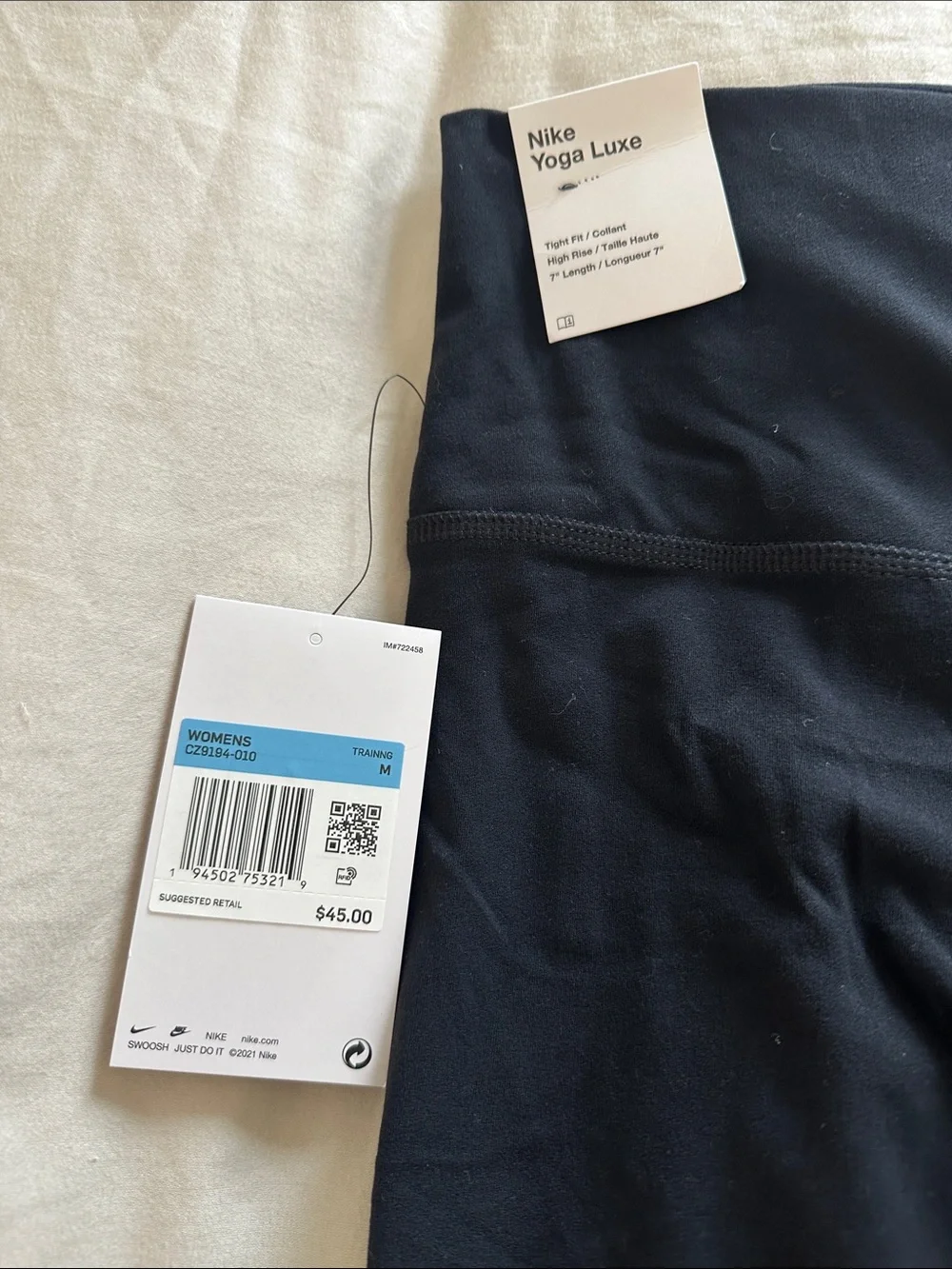 Nike Yoga Luxe Biker Shorts